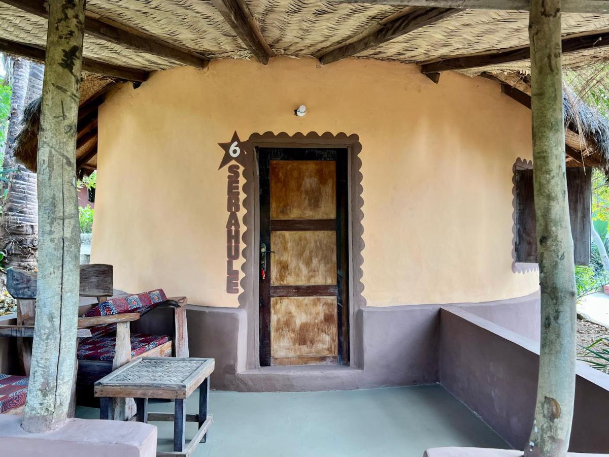 Nemasu Eco-Lodge Gunjur ภายนอก รูปภาพ