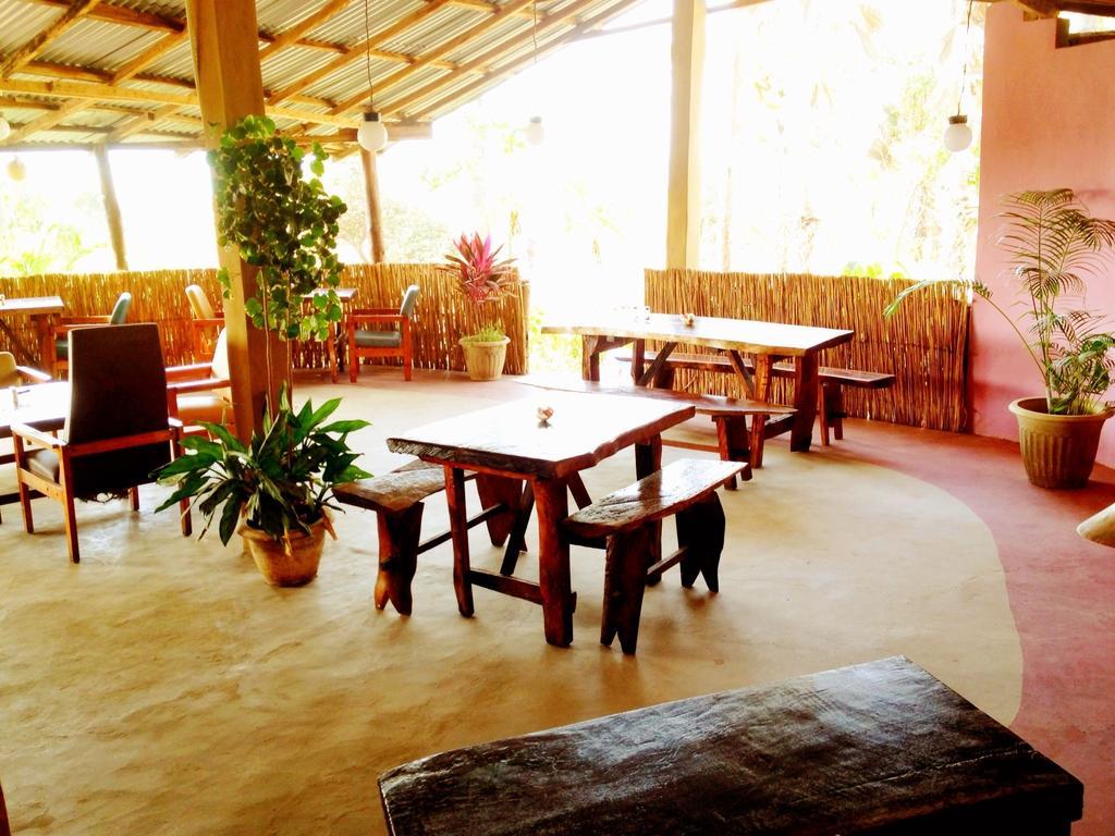 Nemasu Eco-Lodge Gunjur ภายนอก รูปภาพ
