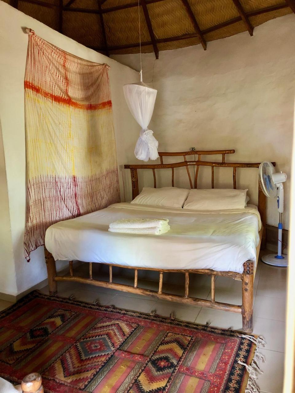 Nemasu Eco-Lodge Gunjur ภายนอก รูปภาพ